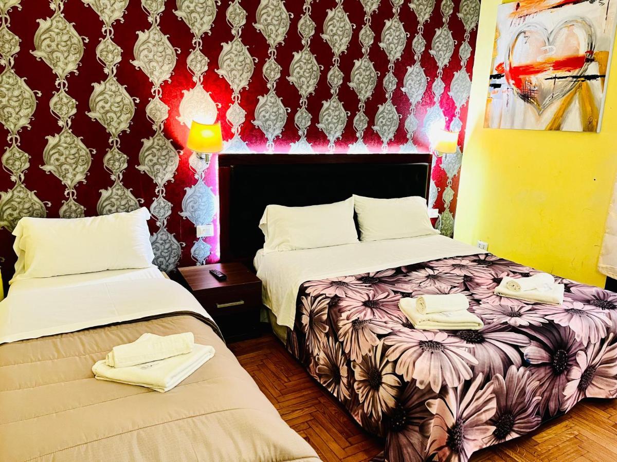 Holiday Rome Guesthouse ภายนอก รูปภาพ